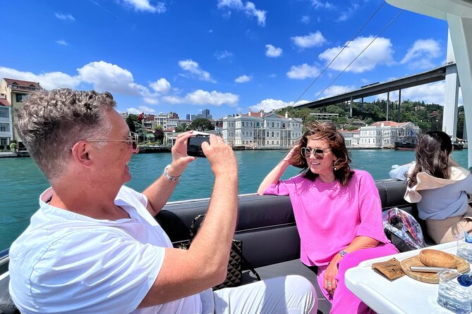 Small-Group Bosphorus Yacht Cruise in Istanbul - Meeting Point and Pickup Options