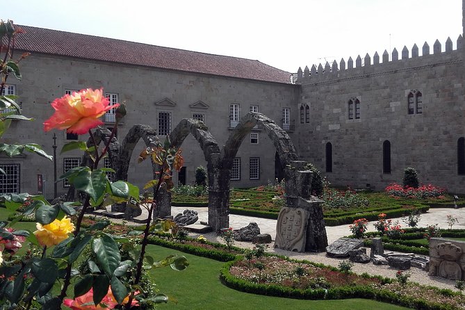 Small-Group Braga Half-Day Tour With Bom Jesus - Highlights of the Tour