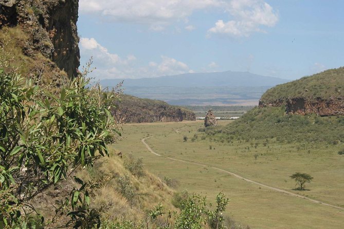 Small Group Budget Tour to Hells Gate National Park and Lake Naivasha Boat Ride - Traveler Experiences and Reviews