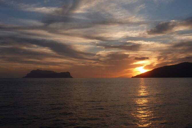 Small Group Capri Sunset Boat Tour With Swimming and Prosecco - Tour Schedule