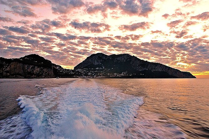 Small Group Capri Sunset Boat Tour With Swimming and Prosecco - Transportation and Accessibility