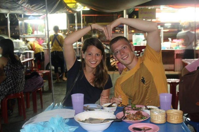 Small-Group Chiang Mai Evening Street Food Tour - Booking and Confirmation