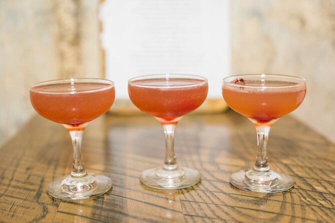Small-Group Cocktail Tour in Denver - Tour Logistics and Accessibility