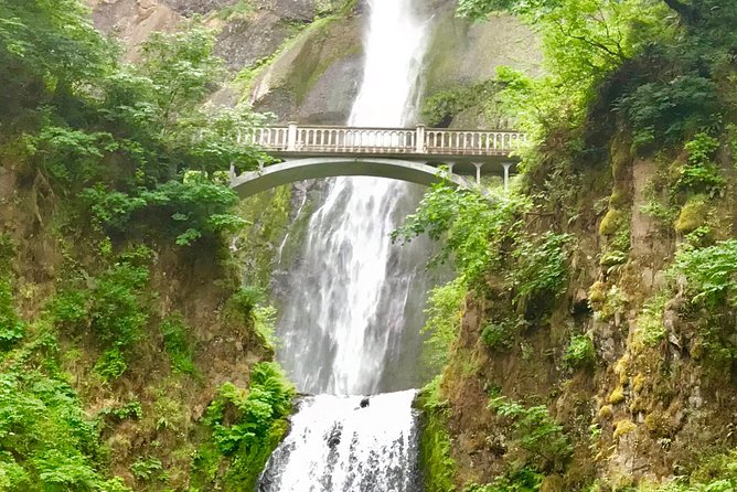 Small Group: Columbia River Gorge Waterfalls Tour From Portland - Transportation and Meeting Point