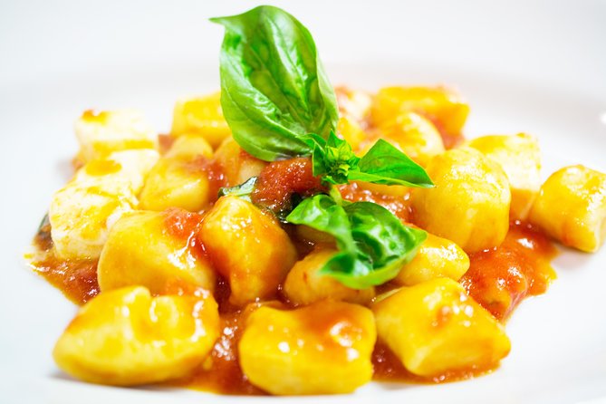 Small Group Cooking Class in Sorrento With Prosecco & Tiramisu - Cuisines and Dishes Learned