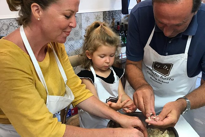 Small Group Cooking Class in Sorrento With Prosecco & Tiramisu - Duration and Group Size