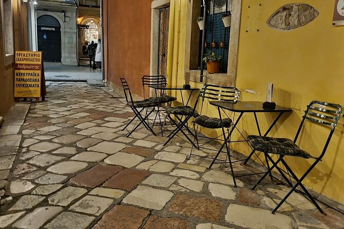Small Group: Corfu Evening Walking Tour With a Glass of Wine - Maximum Guests and Guide