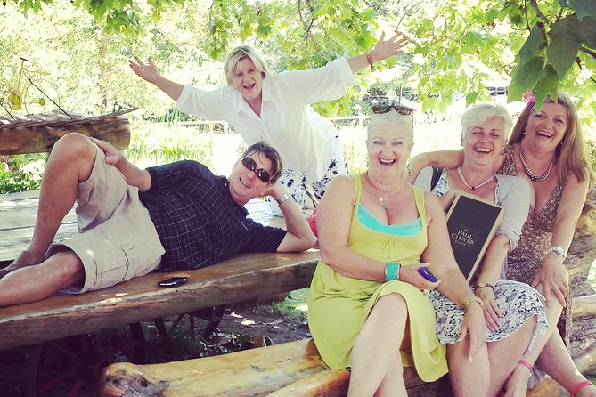 Small Group Daily Wine Tour - Inclusions and Amenities