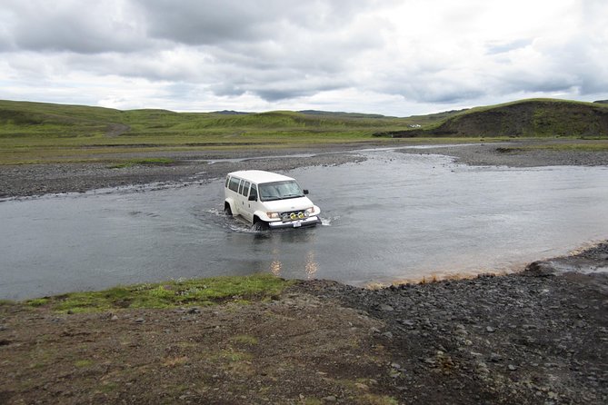 Small Group Day Tour to Lakagigar Volcano by Super Jeep From Klaustur - Transportation and Logistics