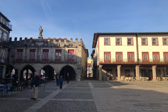 Small Group Day Trip to Braga and Guimarães With Lunch Included - Explore Historic Centers and Castles