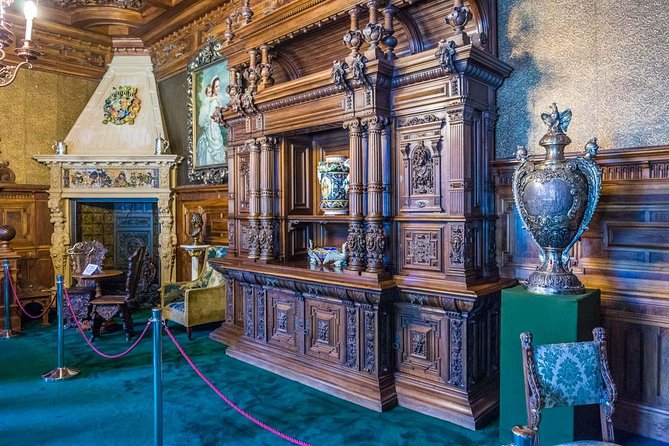 Small-Group Day Trip to Draculas Castle, Brasov and Peles Castle From Bucharest - Cancellation Policy