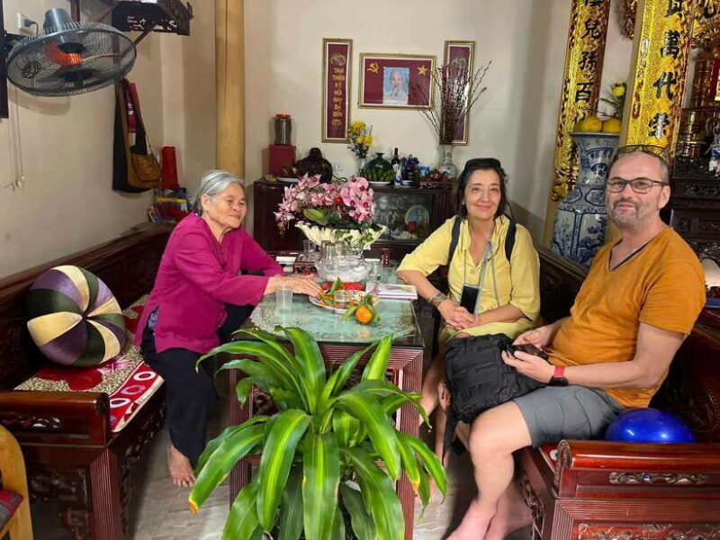 Small Group Discover the Best of Duong Lam Ancient Village - Tour Overview and Pricing
