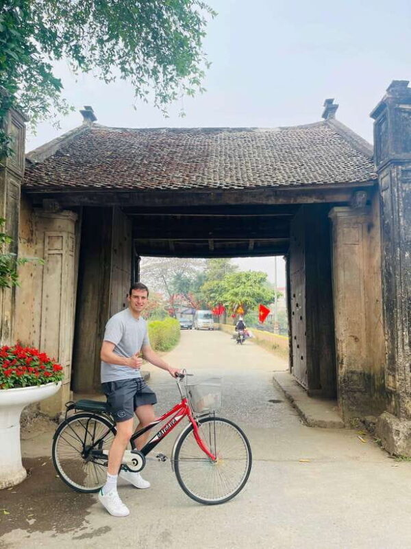 Small Group Discover the Best of Duong Lam Ancient Village - Important Information