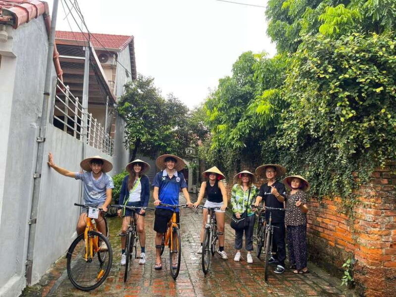 Small Group Discover the Best of Duong Lam Ancient Village - Hands-on Farming Experience
