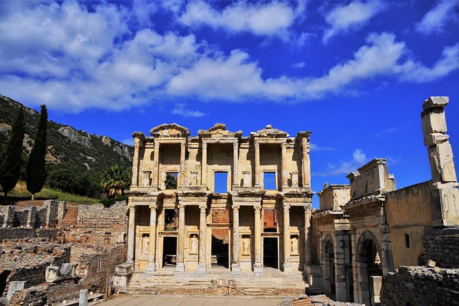 Small-Group: Ephesus and the House of Virgin Mary Day Trip From Istanbul - Scenic Ephesus Exploration