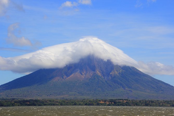 Small-Group Expedition of Ometepe Highlights With El Ceibo Museum - Key Points