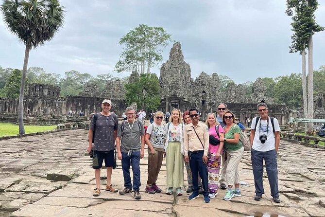 Small-Group Explore Angkor Wat Sunrise Tour With Guide - Reviews and Feedback