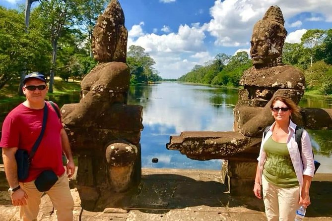 Small-Group Explore Angkor Wat Sunrise Tour With Guide - Schedule and Pickup