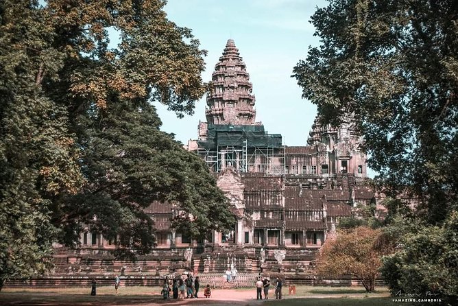 Small-Group Explore Angkor Wat Sunrise Tour With Guide - Angkor Wat Ticket