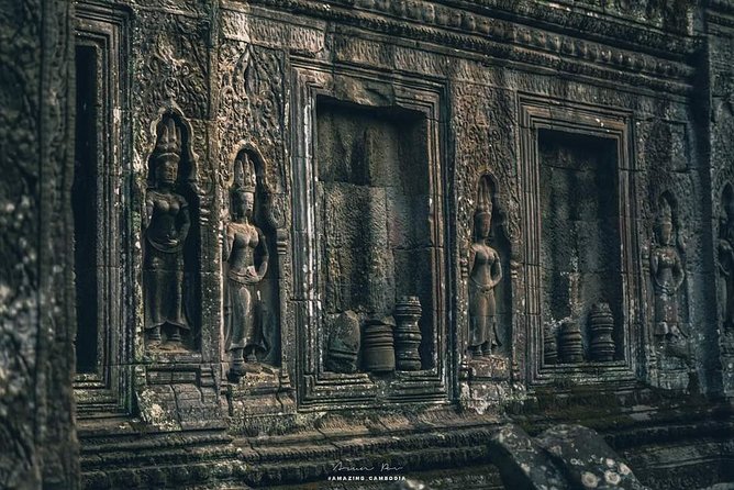 Small-Group Explore Angkor Wat Sunrise Tour With Guide - Professional English Tour Guide