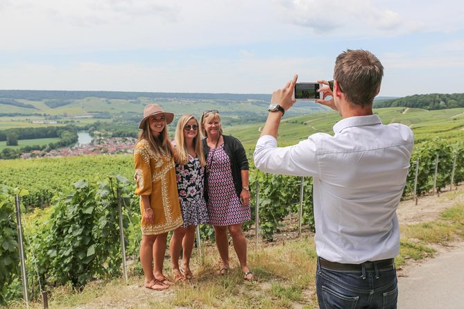 Small Group - Full Day Champagne Tour 3 Small Champagne Growers - Tasting Experiences