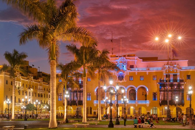Small-Group Full Day City Tour With Lunch and Show of Lights in Lima - Light Show and Overall Experience