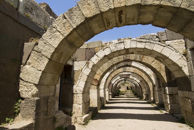 Small-Group Full Day Pergamum and Asklepion Tour From Izmir - Highlights of Pergamum