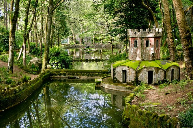 Small Group FULL DAY PRIVATE TOUR Sintra + Cascais+Roca Cape - Scenic Drives and Viewpoints
