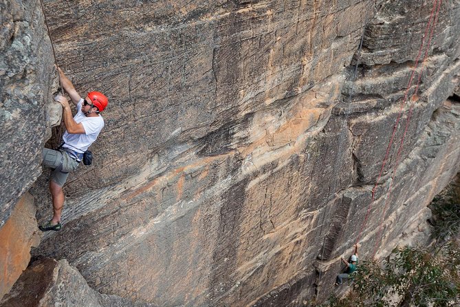 Small-Group Full-Day Rock Climbing Adventure From Katoomba - Location and Surroundings