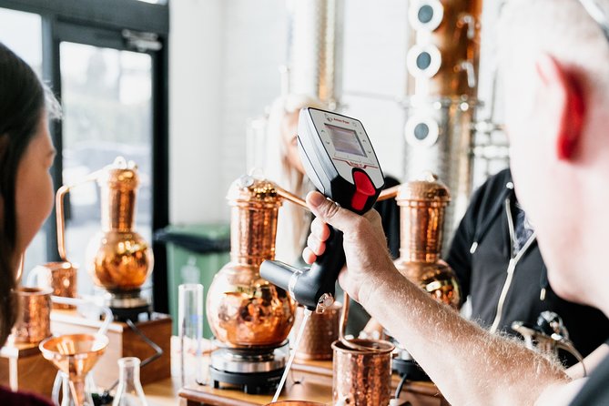 Small-Group Gin Masterclass in Gold Coast - Masterclass Duration and Size