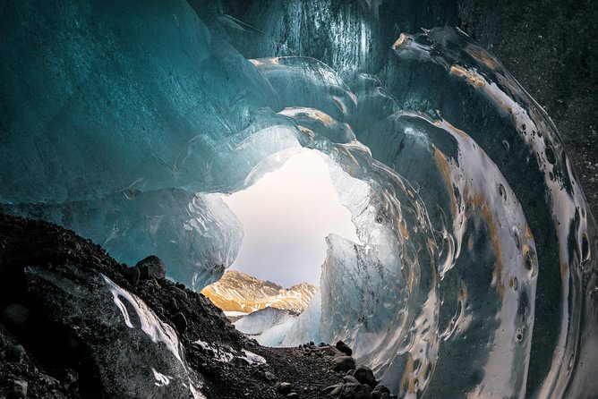 Small Group Glacier Hiking & Ice Caving Tour Inside Vatnajokull Glacier - Minimum and Maximum Group Size