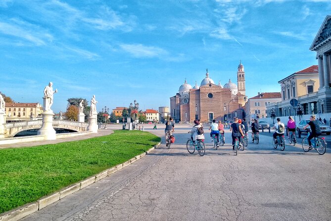 Small Group Guided Tour of Padua From Venice - Accessibility and Participation