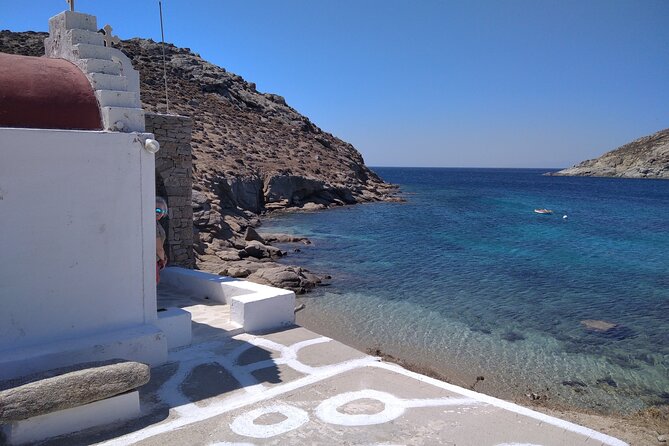 Small-Group Half-Day Tour in Mykonos - Group Size and Traveler Capacity