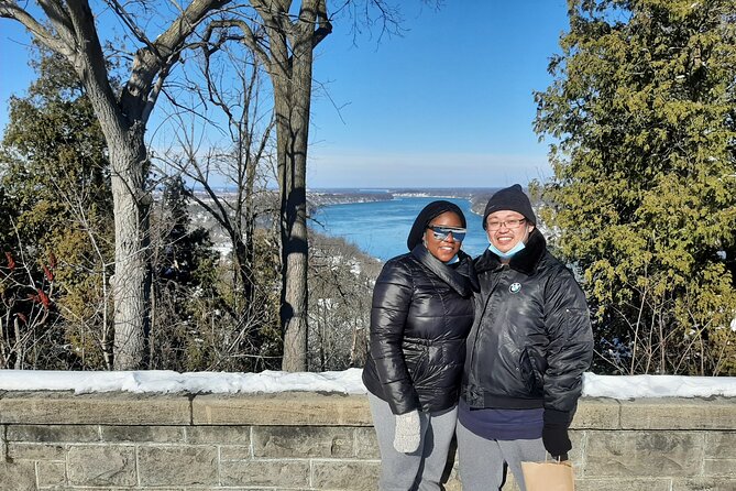 Small-Group Hiking Tour in Niagara With Wine Tasting and Lunch - Wine Tasting Experience