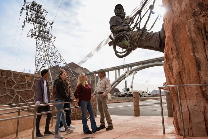 Small Group Hoover Dam Tour by Luxury Tour Trekker - Group Size and Service