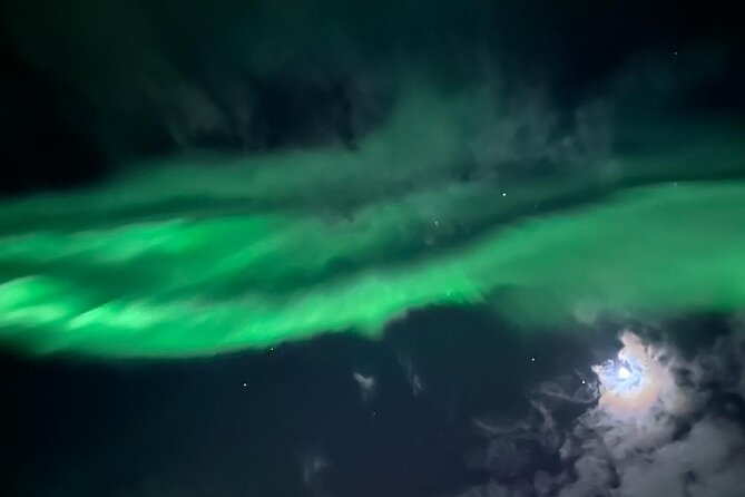 Small Group Hunting for the Northern Lights in Reykjavík Engus - Activity Expectations