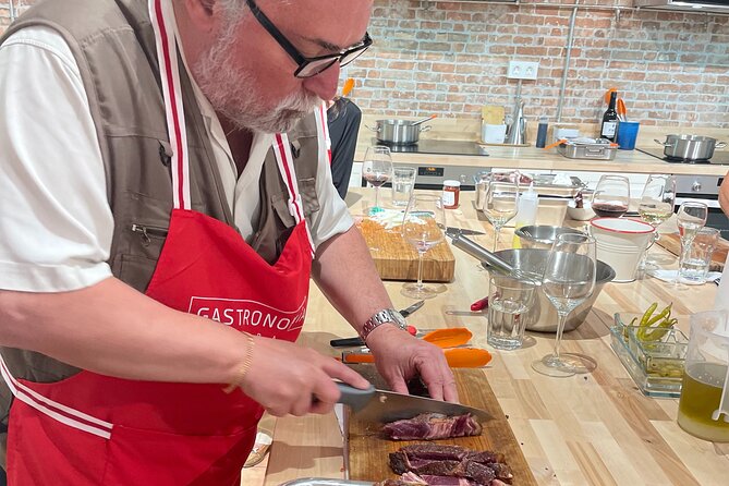 Small-Group Immersive Basque Cooking Class in Bilbao With Open Bar - Exceptional Reviews