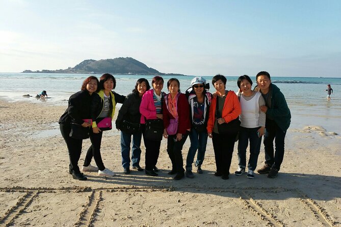 Small Group Jeju Island Private Mini-Bus Tour - Booking Information