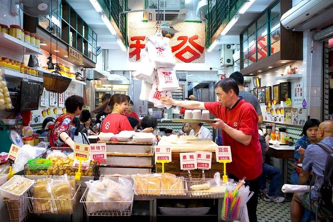 Small Group Kowloon Michelin Rated Street Food and Culture Tour - Meeting Point and End Point