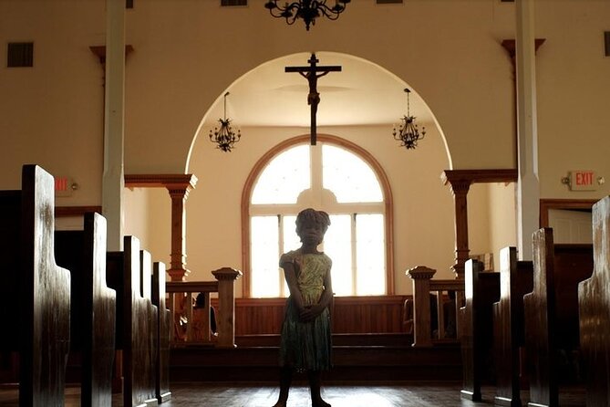 Small-Group Laura and Whitney Plantation Tour From New Orleans - Onboard Storytelling and Commentary