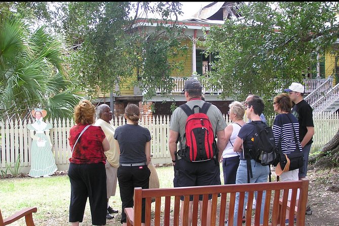 Small-Group Laura and Whitney Plantation Tour From New Orleans - Contrasting Tour Styles and Experiences