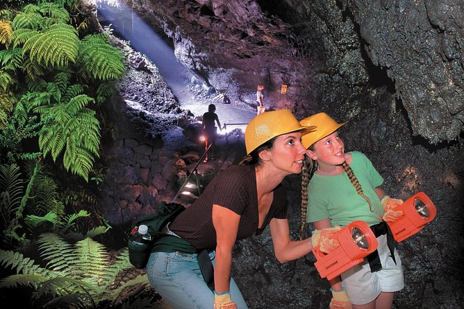 Small-Group Luxury Tour: Road to Hana and Kaeleku Cavern Day Trip - Panoramic Views and Stops