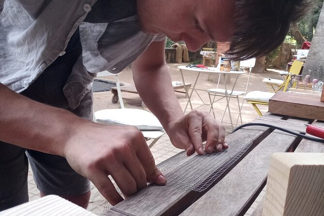 Small Group Make Your Own Bird Feeder Workshop in Cercedilla - Workshop Overview