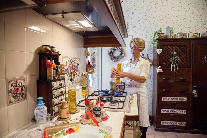 Small Group Market Tour and Cooking Class in Capri - Hands-On Cooking Session