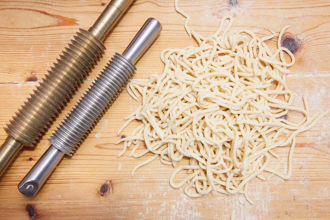 Small Group Market Tour and Cooking Class in Pienza - Preparing the Iconic Pasta