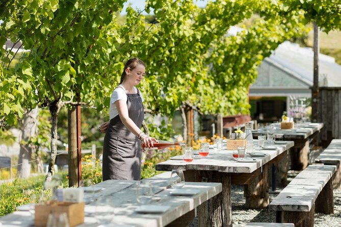 Small-Group Matakana Coast Food and Wine Tour From Auckland - Small Group Advantages