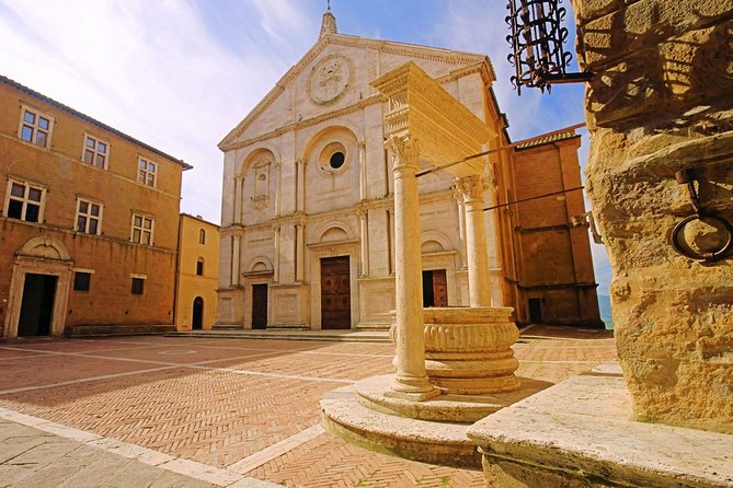 Small-Group Montepulciano and Pienza Day Trip From Siena - Transportation and Meeting Point Details