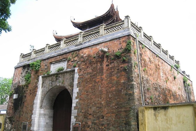 Small-Group Motorbike Sightseeing and Food Tour in Hanoi - Booking and Logistics