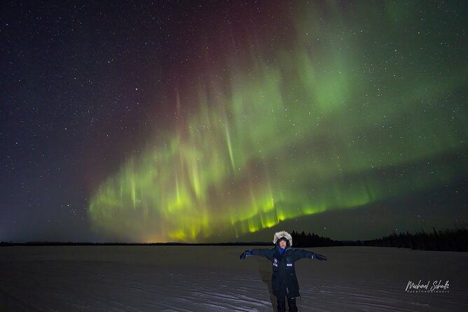 Small Group Northern Lights Lodge Tours From Fairbanks Solo Traveler - Camera Settings Assistance Provided