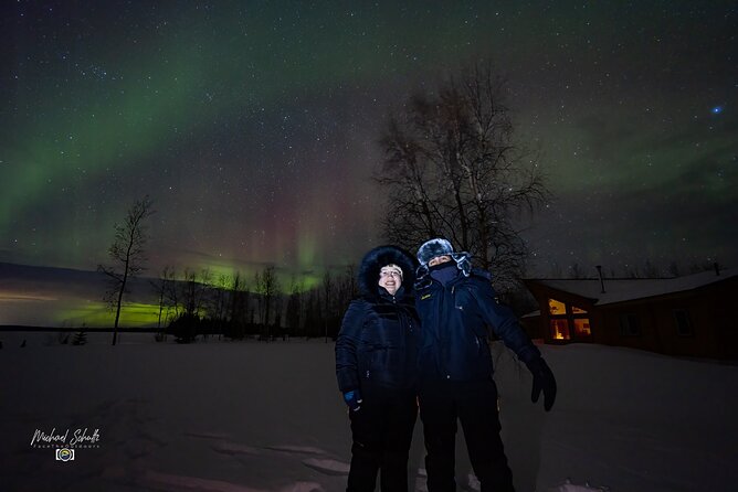 Small Group Northern Lights Lodge Tours From Fairbanks Solo Traveler - Professional Aurora Portrait Included